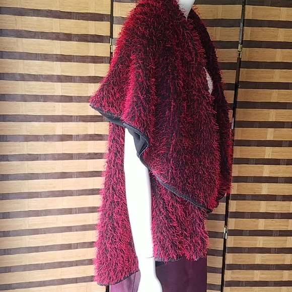 EUC!! Saint Gil Paris Furry cape/Vest - Picture 6 of 13